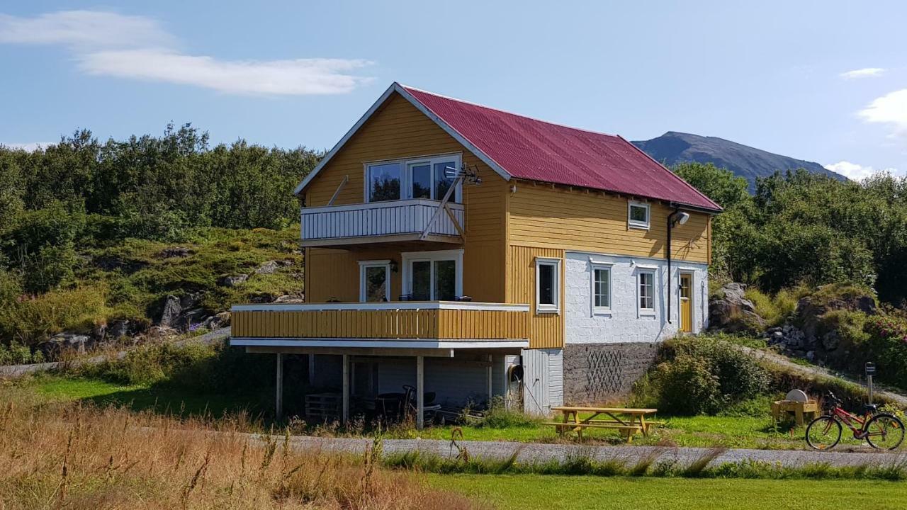Farmer Apartment Laukvik Eksteriør billede